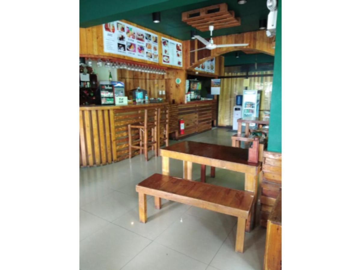 Aosmec Square Hotel Lapu-Lapu City Eksteriør billede